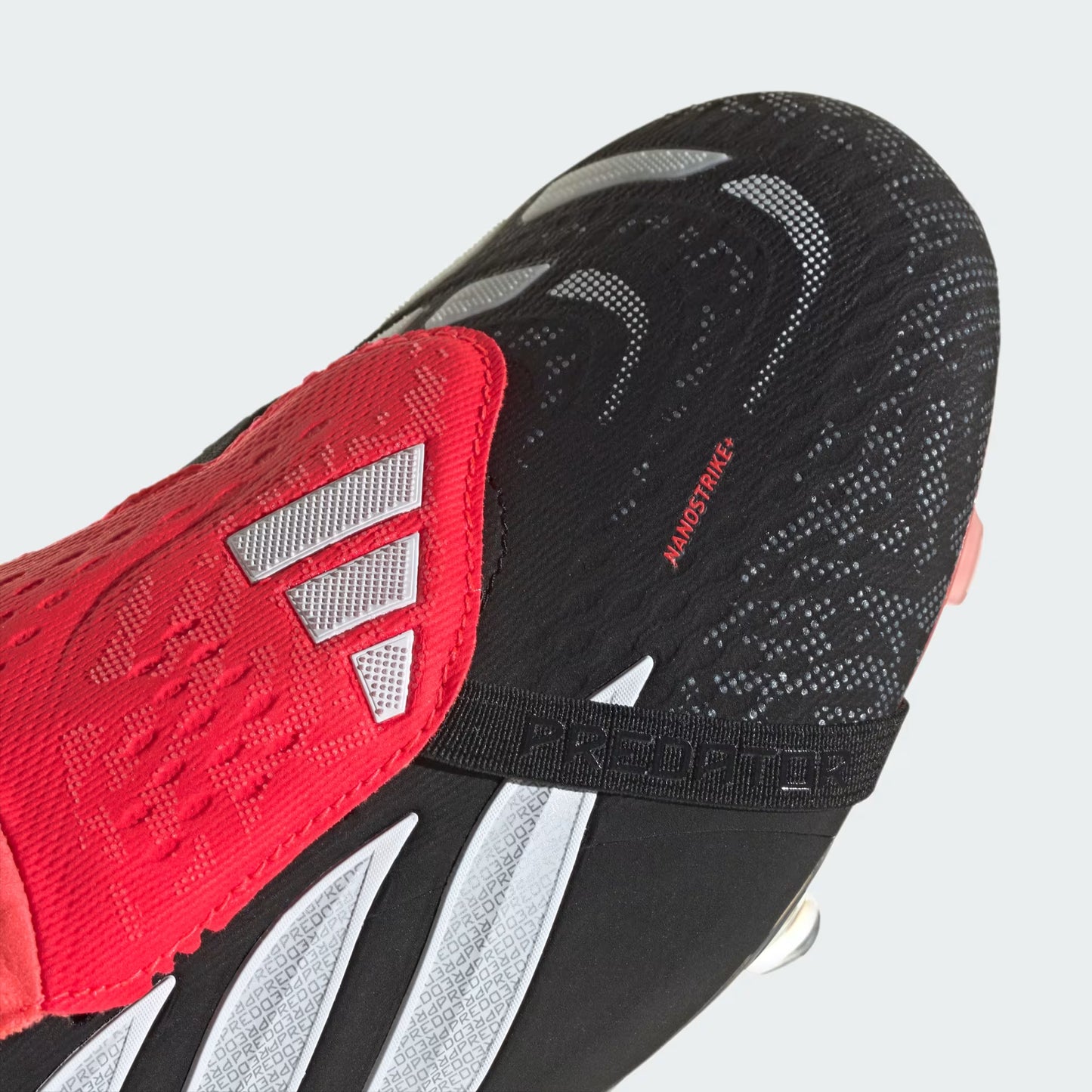 PREDATOR ELITE Fold-Over Tongue Firm Ground Soccer Cleats