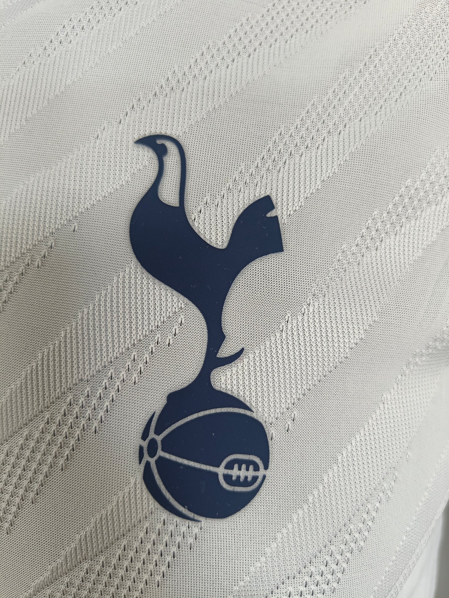 Tottenham Hotspur Home kit Player Version Short Sleeves 2026-27