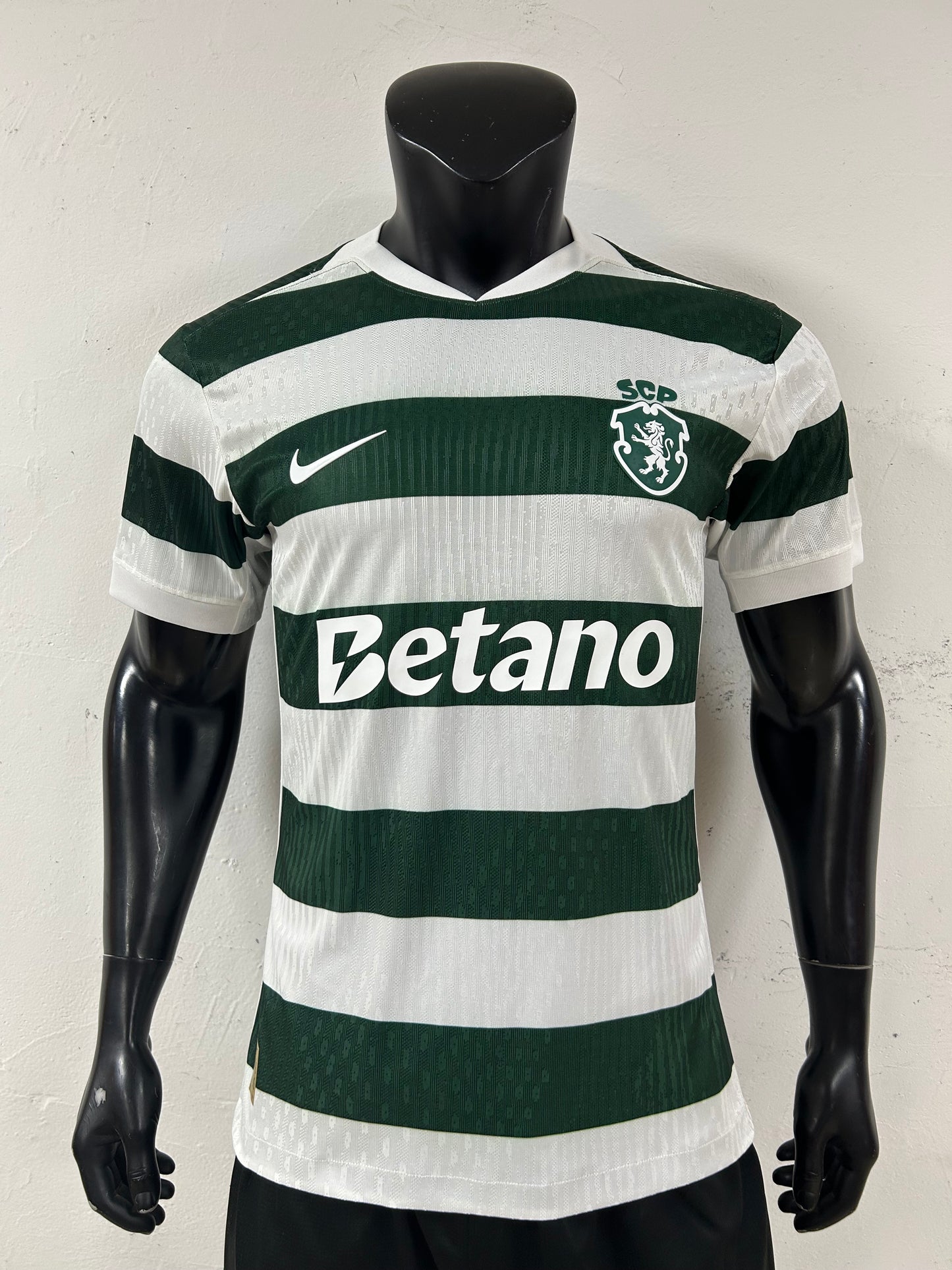 Sporting Lisbon Home Kit Player Version 2026-27